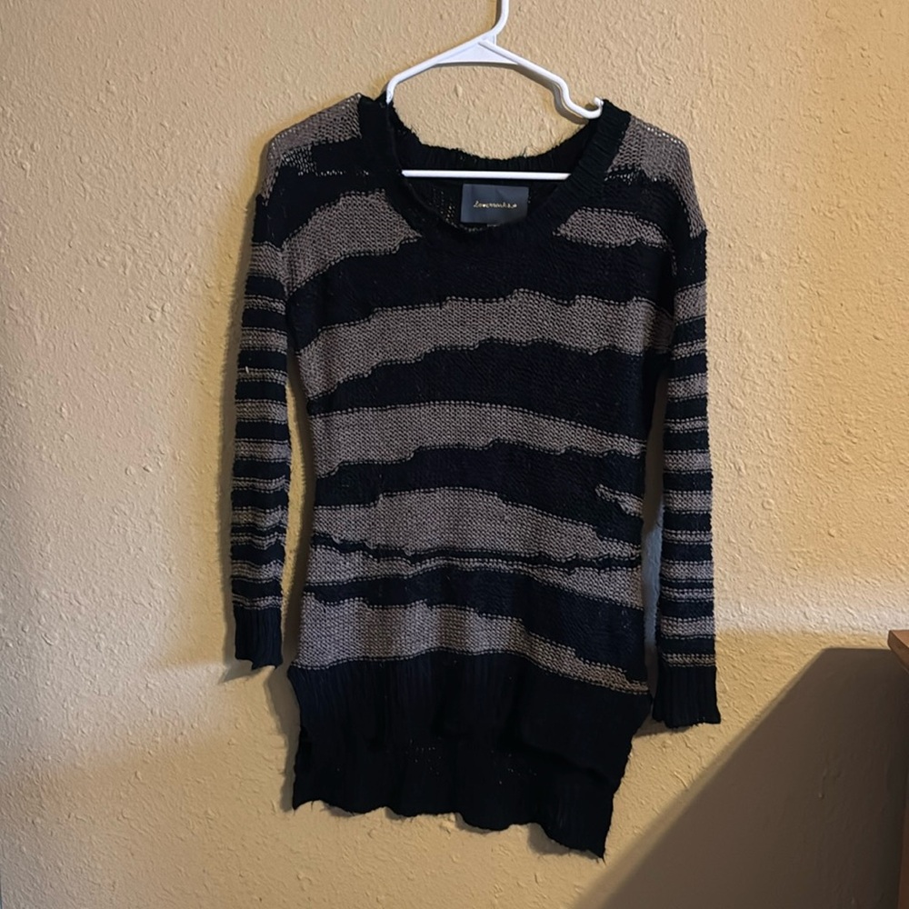 Women’s Knitted Sweater, size XS